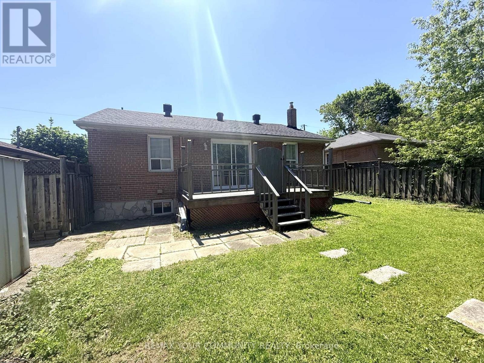 Main - 387 Paliser Crescent N, Richmond Hill, Ontario  L4C 1R5 - Photo 16 - N13235342