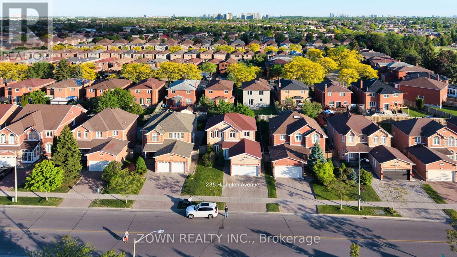 235 Highglen Avenue, Markham, Ontario  L3S 3W4 - Photo 2 - N13235346
