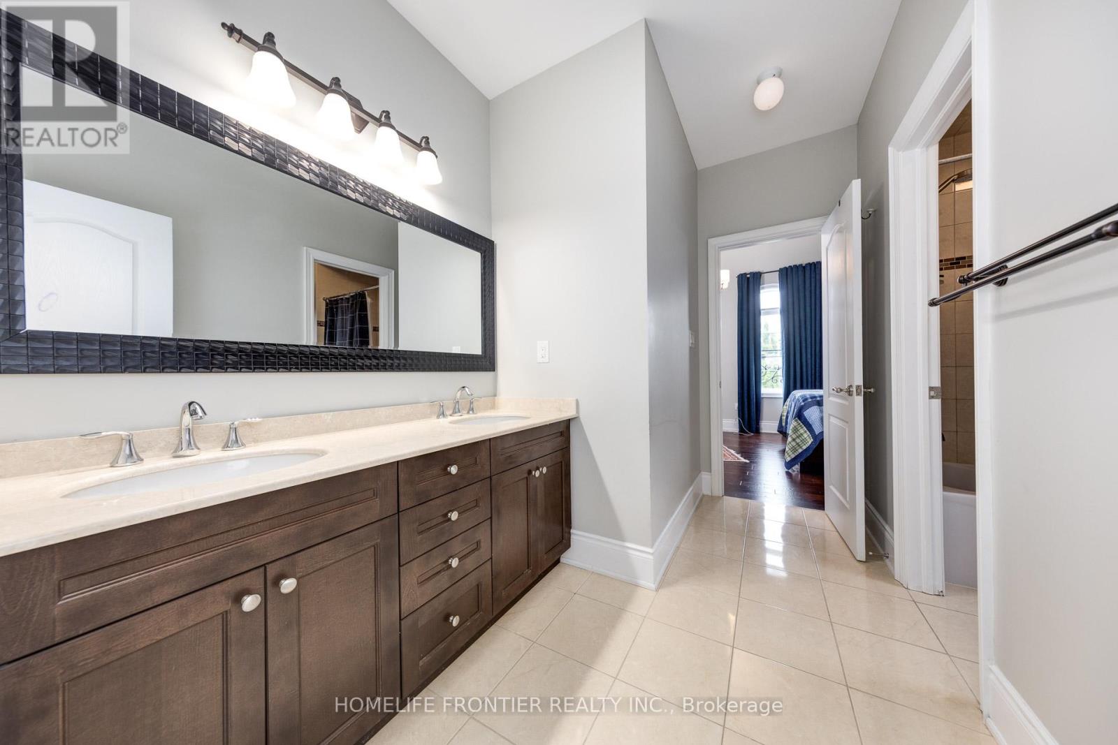283 Lady Valentina Avenue, Vaughan, Ontario  L6A 4T2 - Photo 27 - N13235540