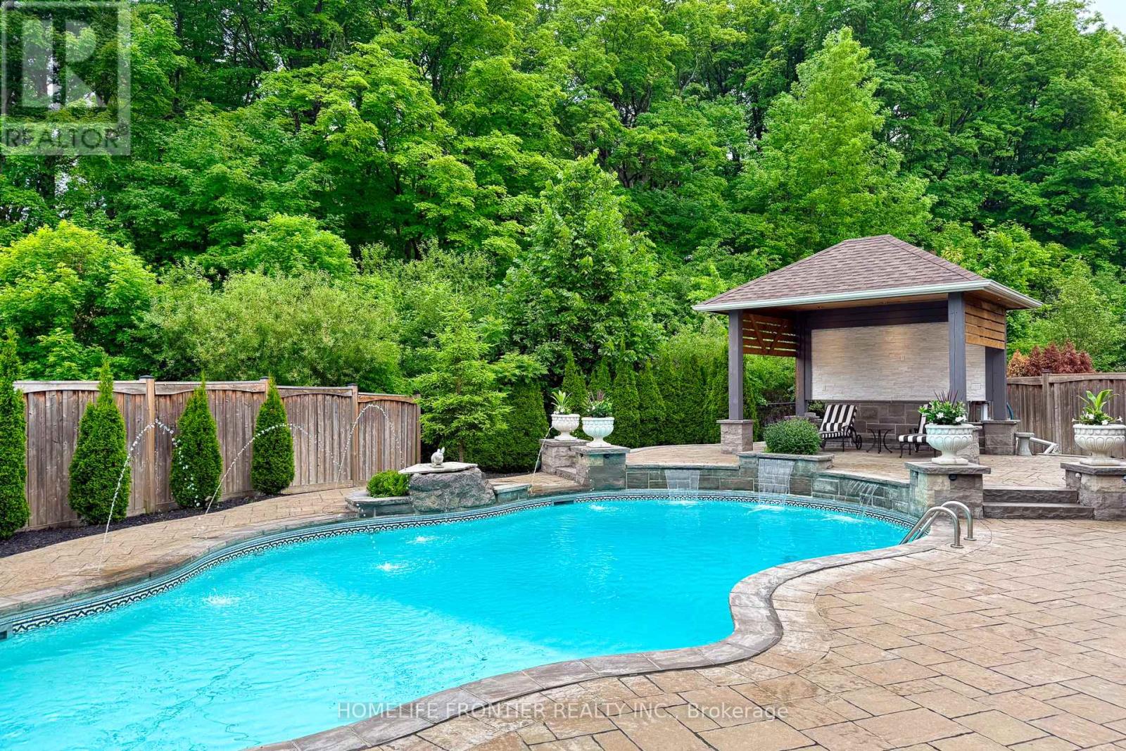 283 Lady Valentina Avenue, Vaughan, Ontario  L6A 4T2 - Photo 40 - N13235540