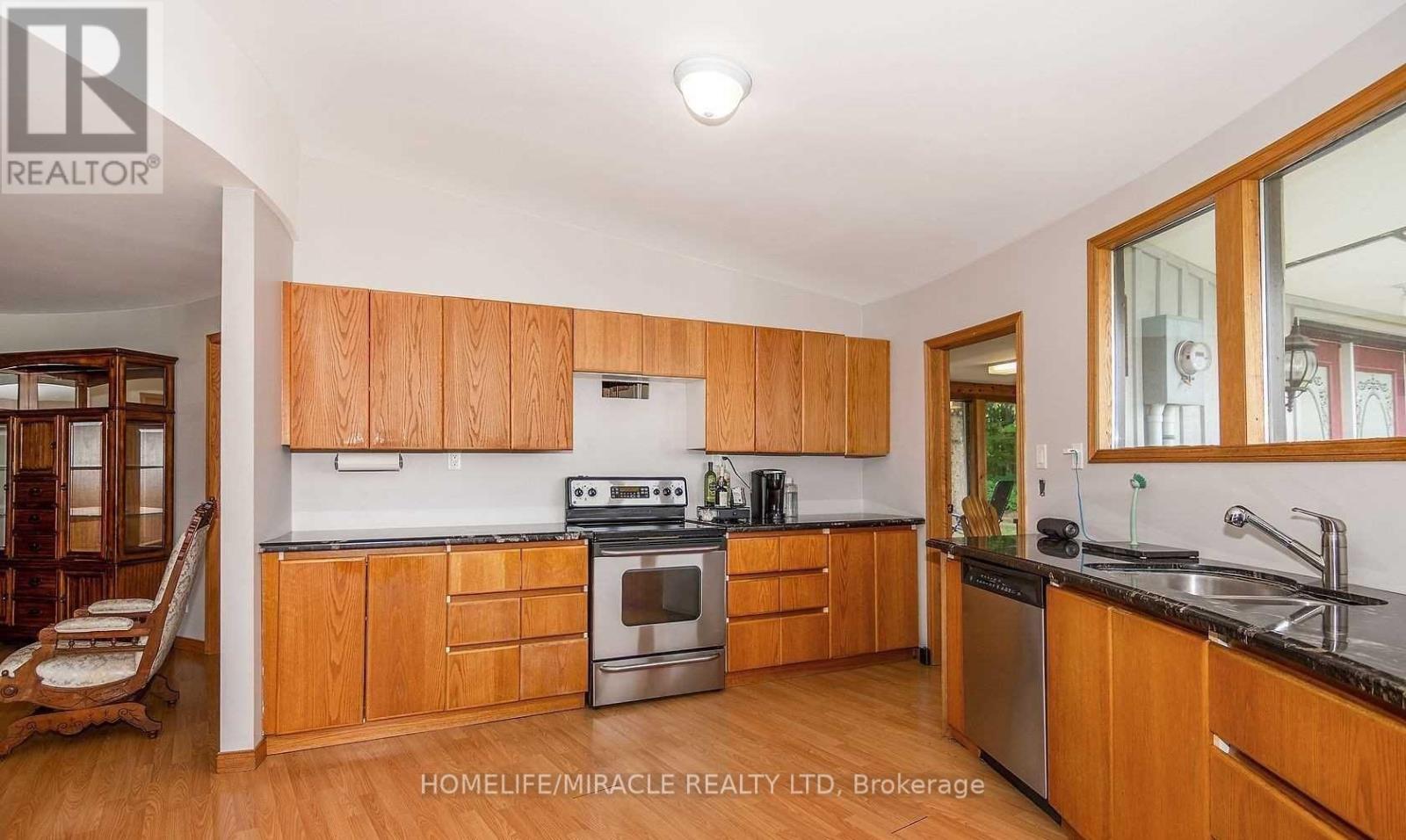 1065 Concession Rd 8 Road, Adjala-Tosorontio, Ontario L0G 1W0 - Photo 10 - N13235562