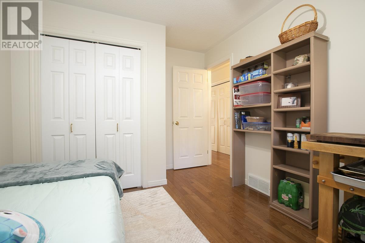 picture 27