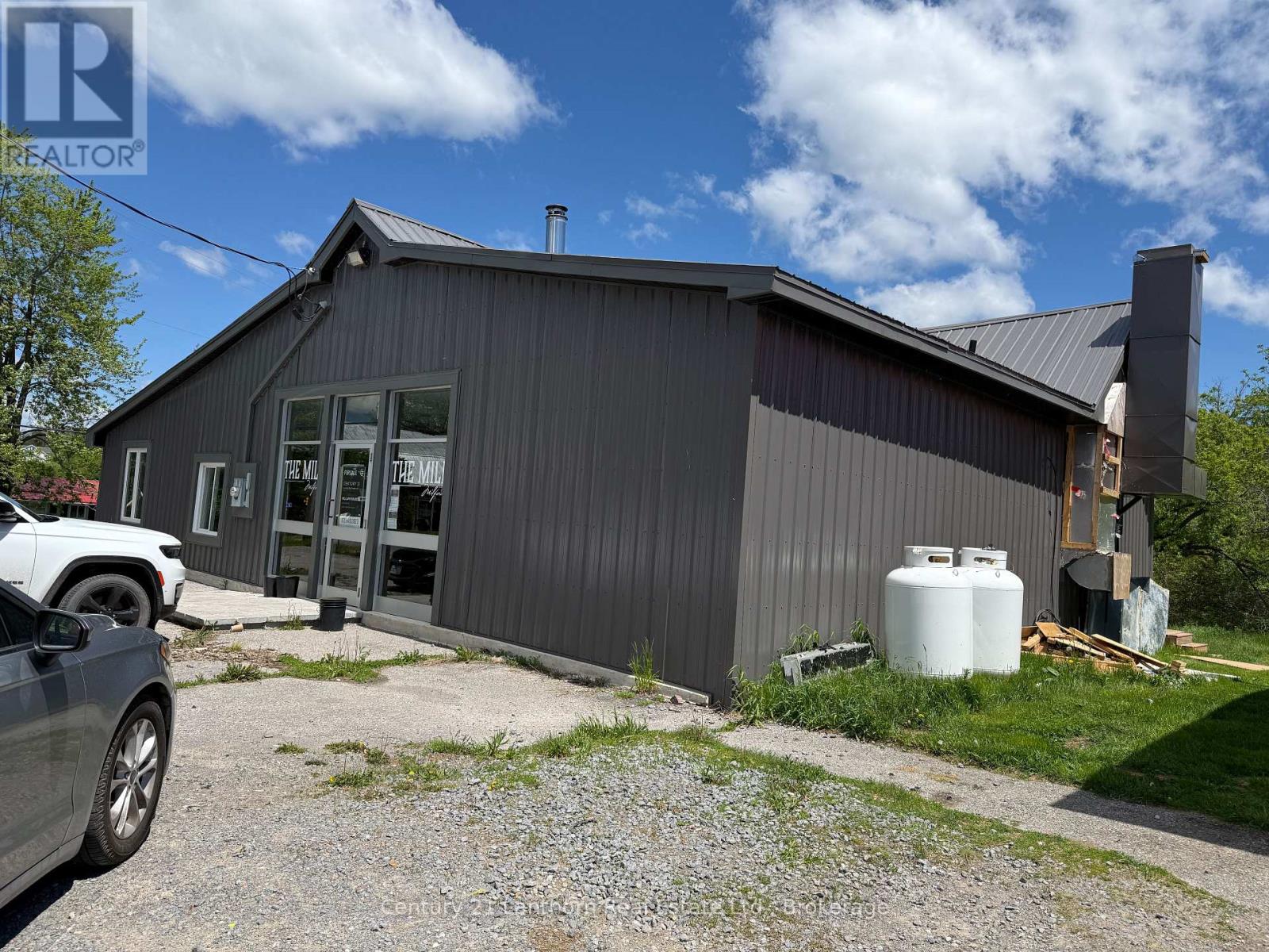 3035-3047 County Rd 10 Road, Prince Edward County, Ontario  K0K 2P0 - Photo 2 - X13235596