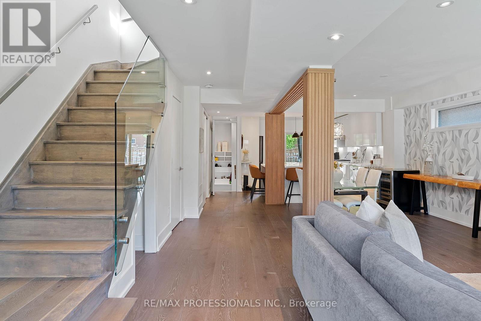 171 Symons Street, Toronto, Ontario  M8V 1V1 - Photo 3 - W13235298
