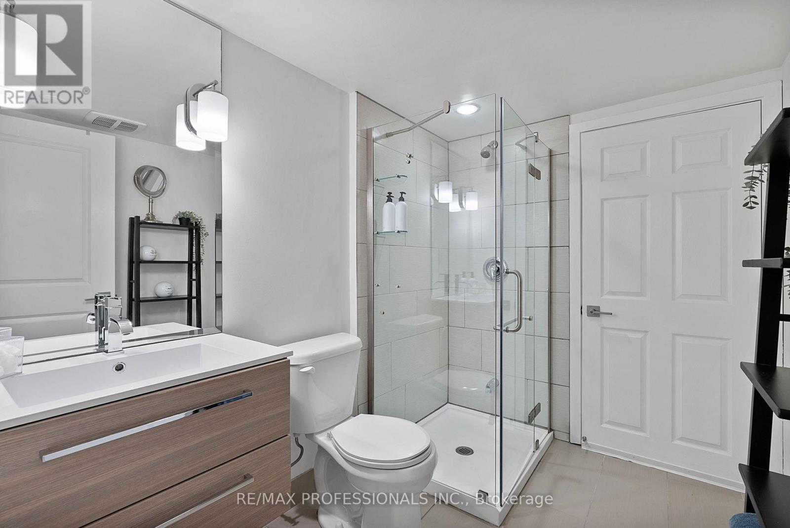 171 Symons Street, Toronto, Ontario  M8V 1V1 - Photo 41 - W13235298