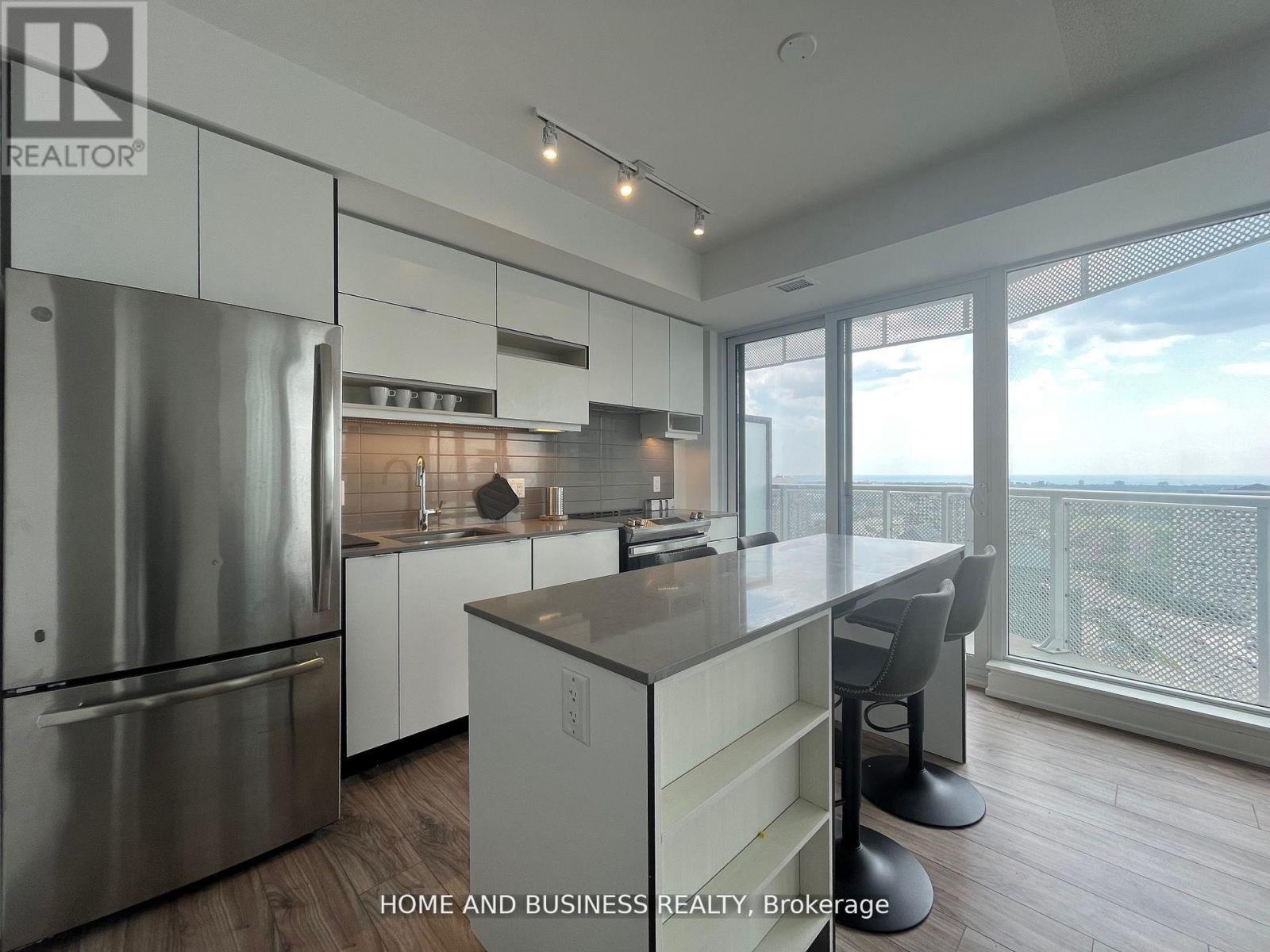 2410 - 4065 Confederation Parkway, Mississauga, Ontario  L5B 0L4 - Photo 5 - W13235310