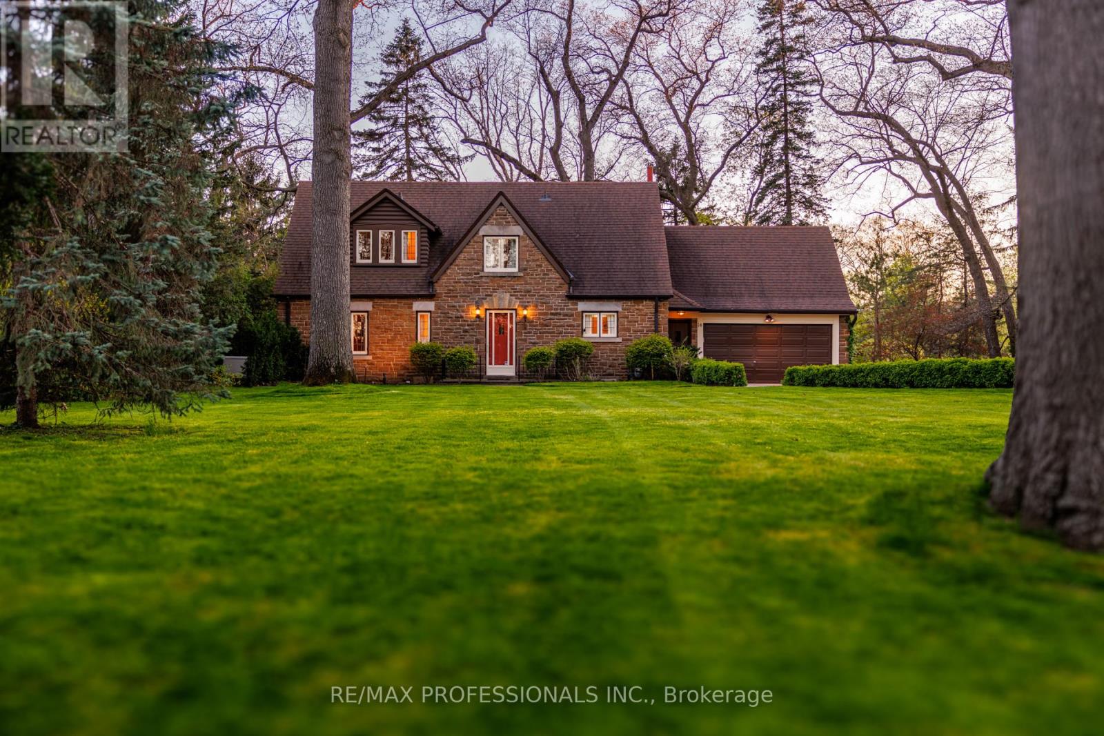 14 North Drive N, Toronto, Ontario  M9A 4P9 - Photo 38 - W13235322