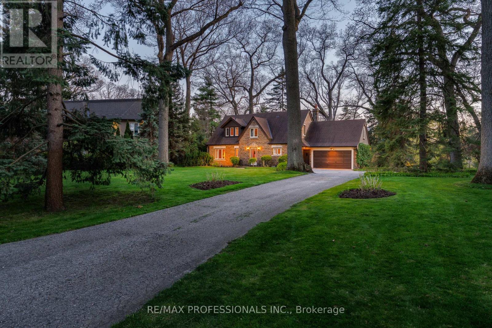 14 North Drive N, Toronto, Ontario  M9A 4P9 - Photo 46 - W13235322