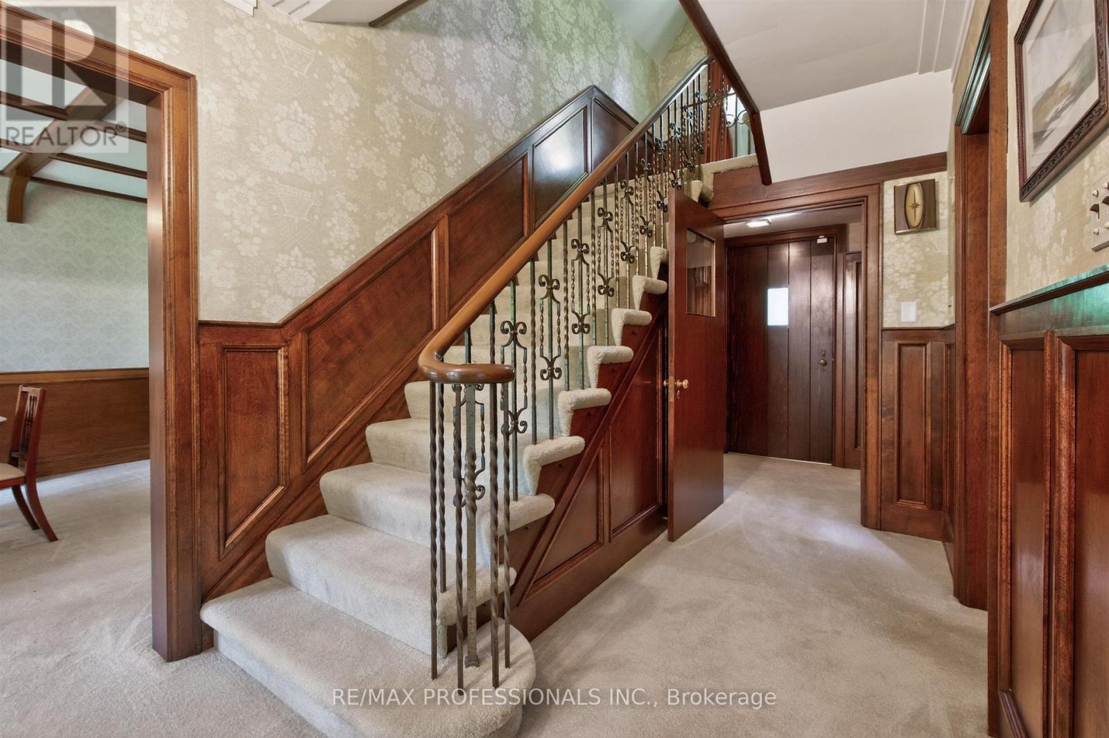 14 North Drive N, Toronto, Ontario  M9A 4P9 - Photo 6 - W13235322
