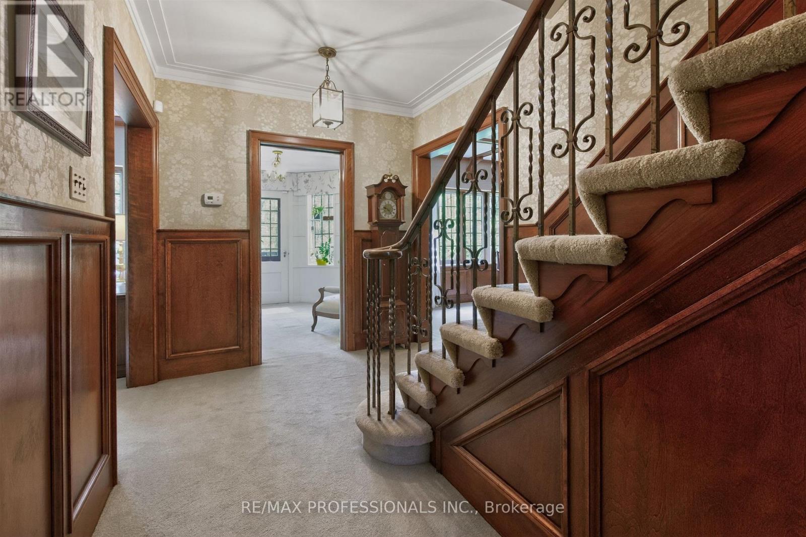 14 North Drive N, Toronto, Ontario  M9A 4P9 - Photo 7 - W13235322