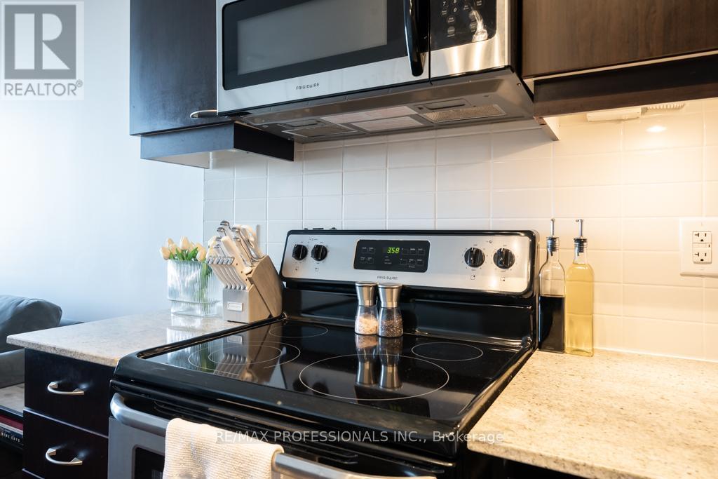 3506 - 385 Prince Of Wales Drive, Mississauga, Ontario  L5B 0C6 - Photo 19 - W13235332