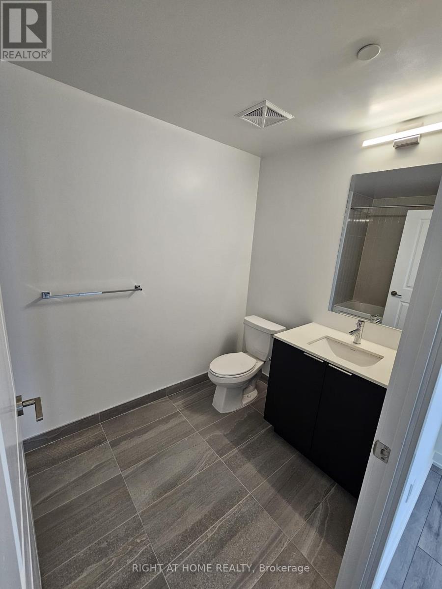 2204 - 15 Skyridge Drive, Brampton, Ontario  L6P 4S3 - Photo 3 - W13235376