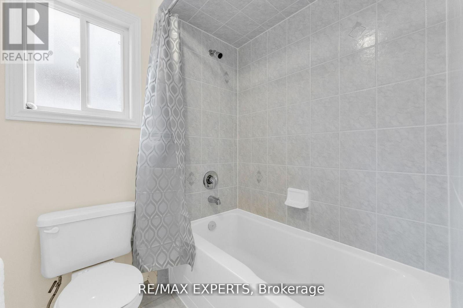 13 Villagewood Street, Brampton, Ontario  L6P 2C3 - Photo 39 - W13235384