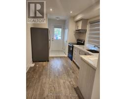 MAIN FLOOR - 17 HASHMI PLACE, Brampton, Ontario
