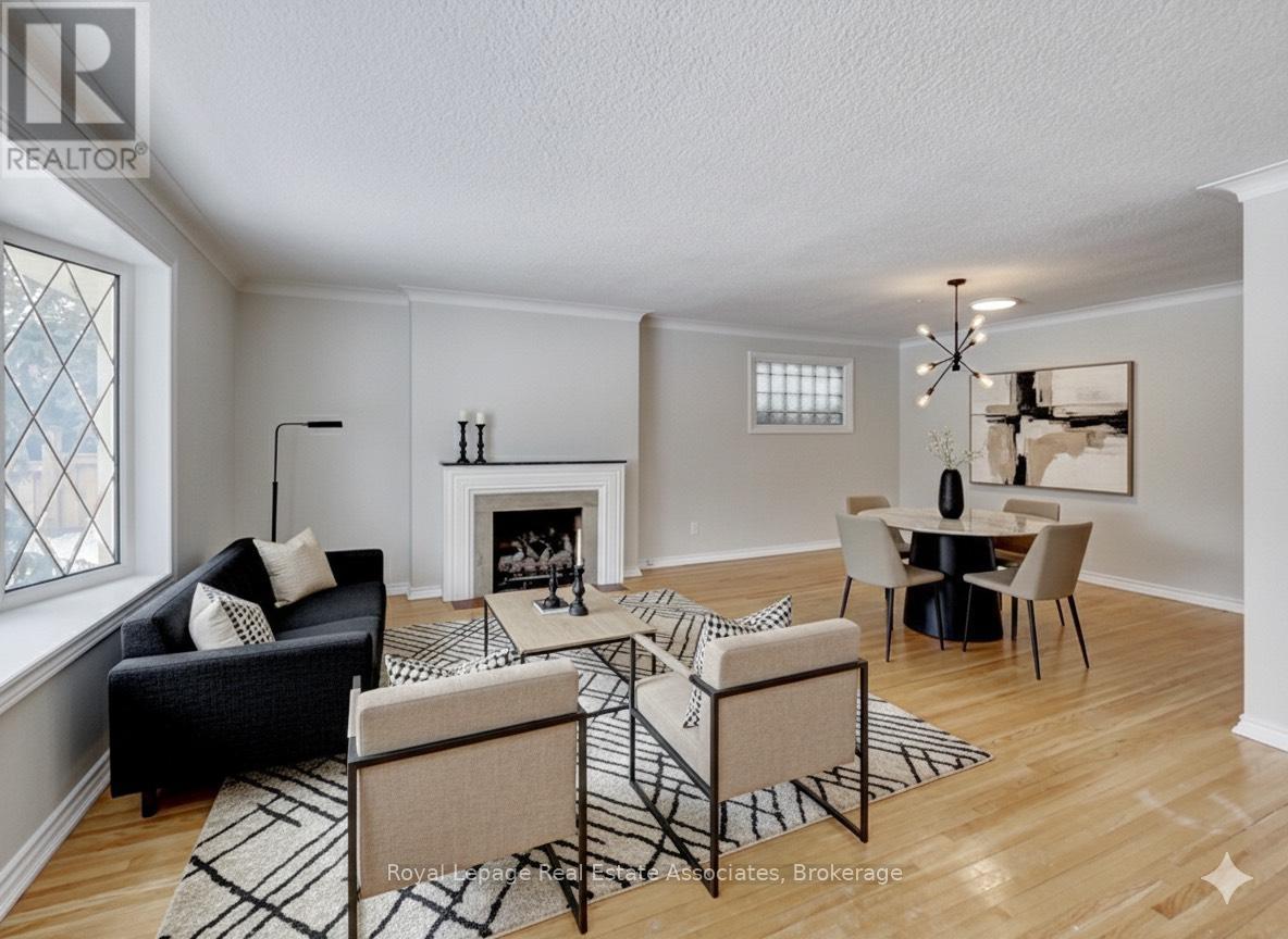 9 Beaverbrook Avenue, Toronto, Ontario  M9B 2M8 - Photo 7 - W13235410