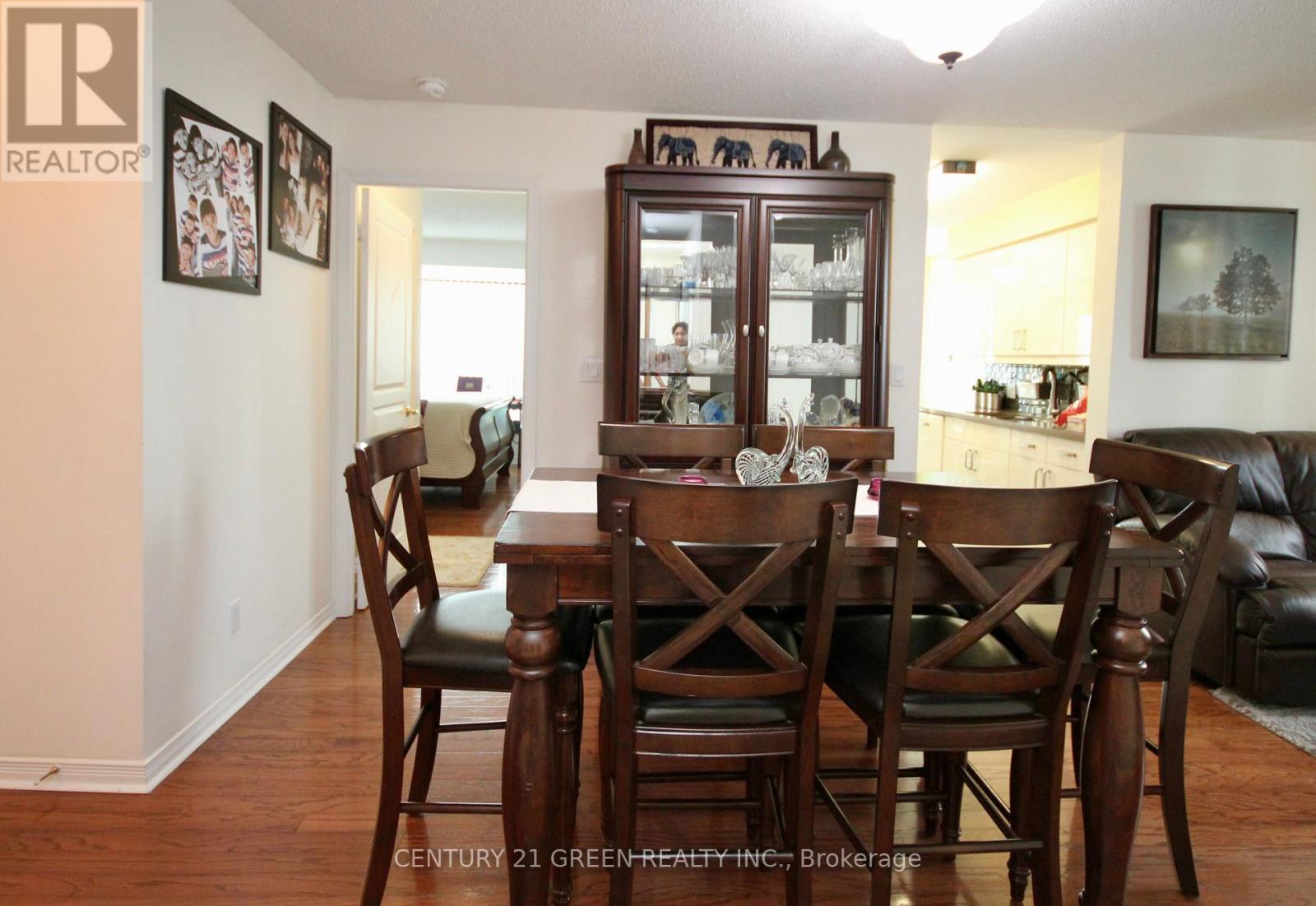 1203 - 4879 Kimbermount Avenue, Mississauga, Ontario  L5M 7R8 - Photo 7 - W13235438