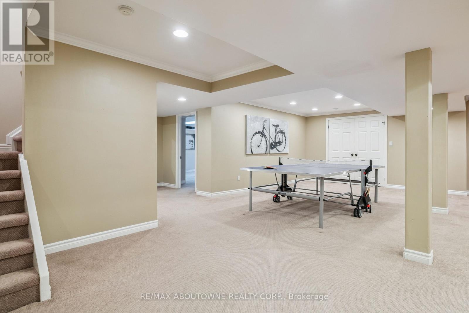 1424 The Links Drive, Oakville, Ontario  L6M 2N9 - Photo 27 - W13235464