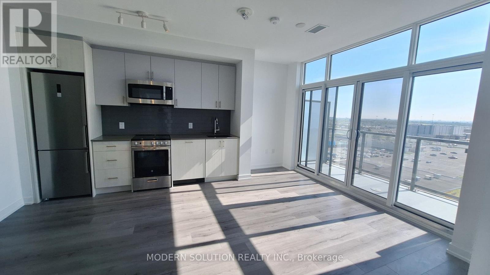 1001 - 1195 The Queensway, Toronto, Ontario  M8Z 1R7 - Photo 5 - W13235476