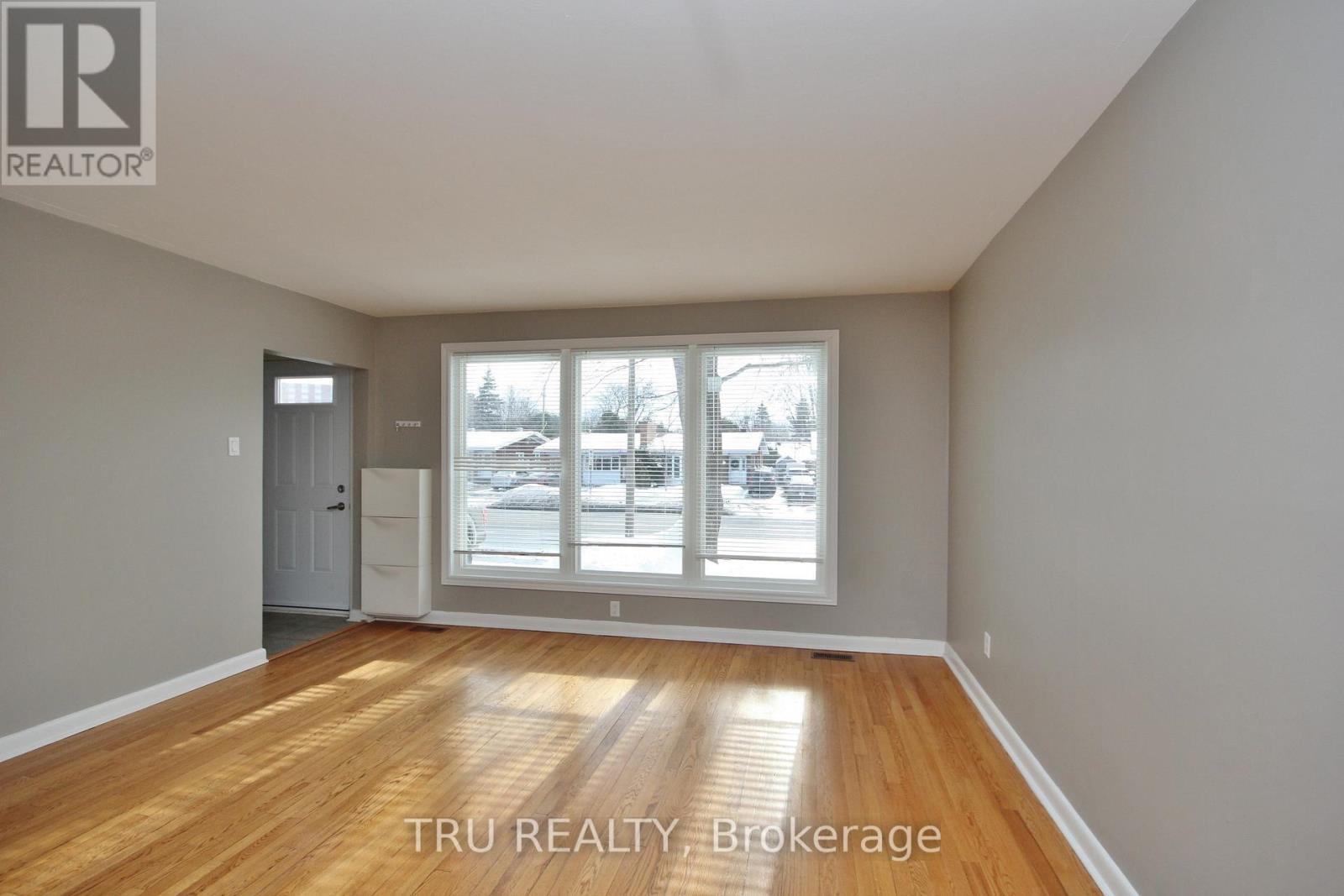 A - 1259 Maitland Avenue, Ottawa, Ontario  K2C 2C4 - Photo 7 - X13235650