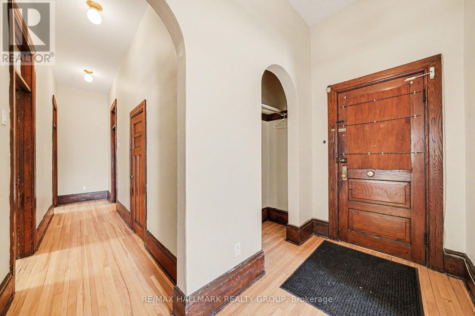 1 - 413 Elgin Street, Ottawa, Ontario  K2P 1N4 - Photo 4 - X13235698