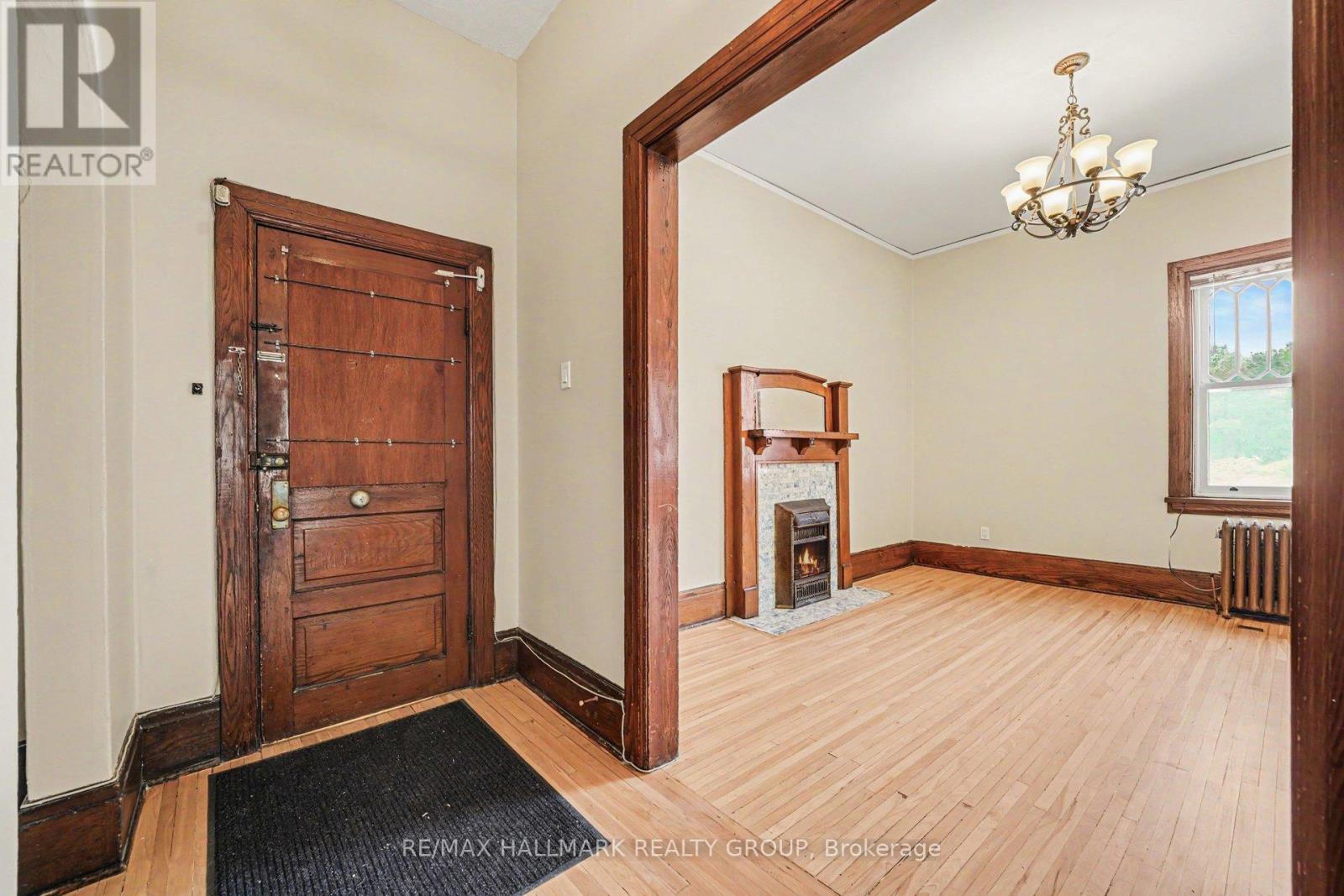 1 - 413 Elgin Street, Ottawa, Ontario  K2P 1N4 - Photo 5 - X13235698