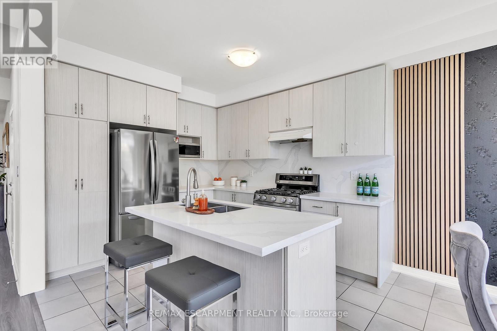 101 Westfield Crescent, Hamilton, Ontario  L8B 1X9 - Photo 18 - X13235316