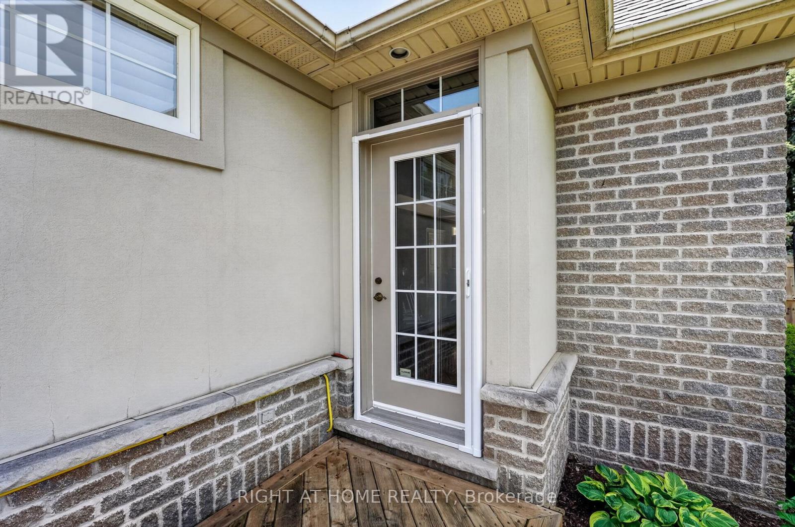 2 Seyval Place, Niagara-On-The-Lake, Ontario  L0S 1J0 - Photo 43 - X13235330