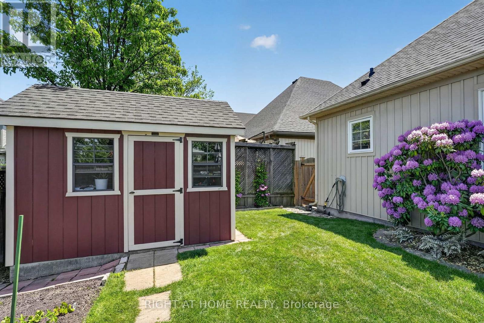 2 Seyval Place, Niagara-On-The-Lake, Ontario  L0S 1J0 - Photo 46 - X13235330