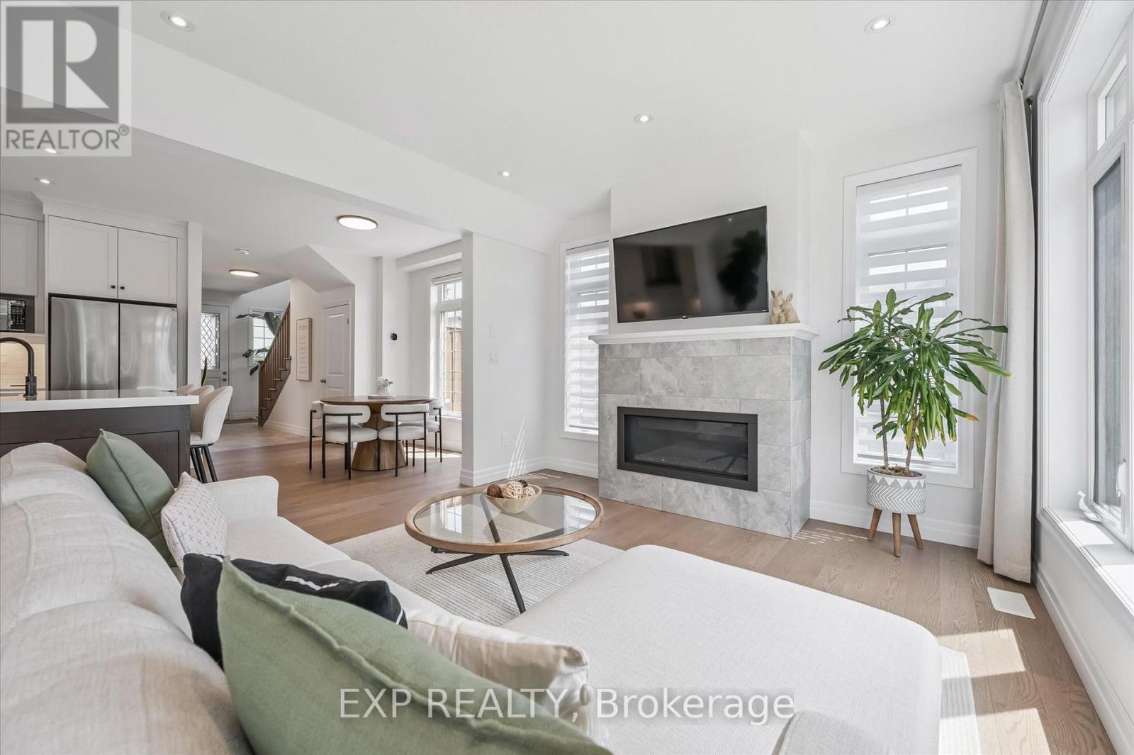30 Waterbow Trail, Kitchener, Ontario  N2A 0K4 - Photo 12 - X13235358