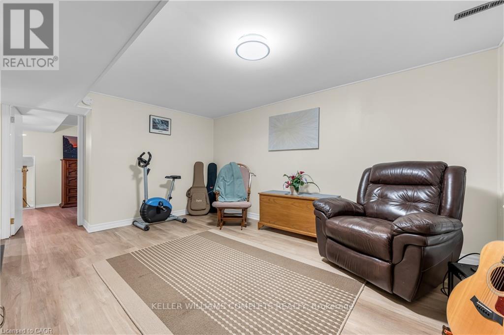 77 Lawfield Drive, Hamilton, Ontario  L8V 4C6 - Photo 15 - X13235392