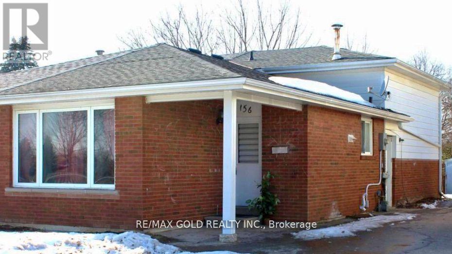 156 MOOREGATE CRESCENT, Kitchener, Ontario