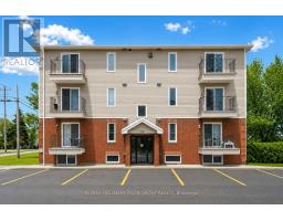 100 - 902 NOTRE DAME STREET, Russell, Ontario