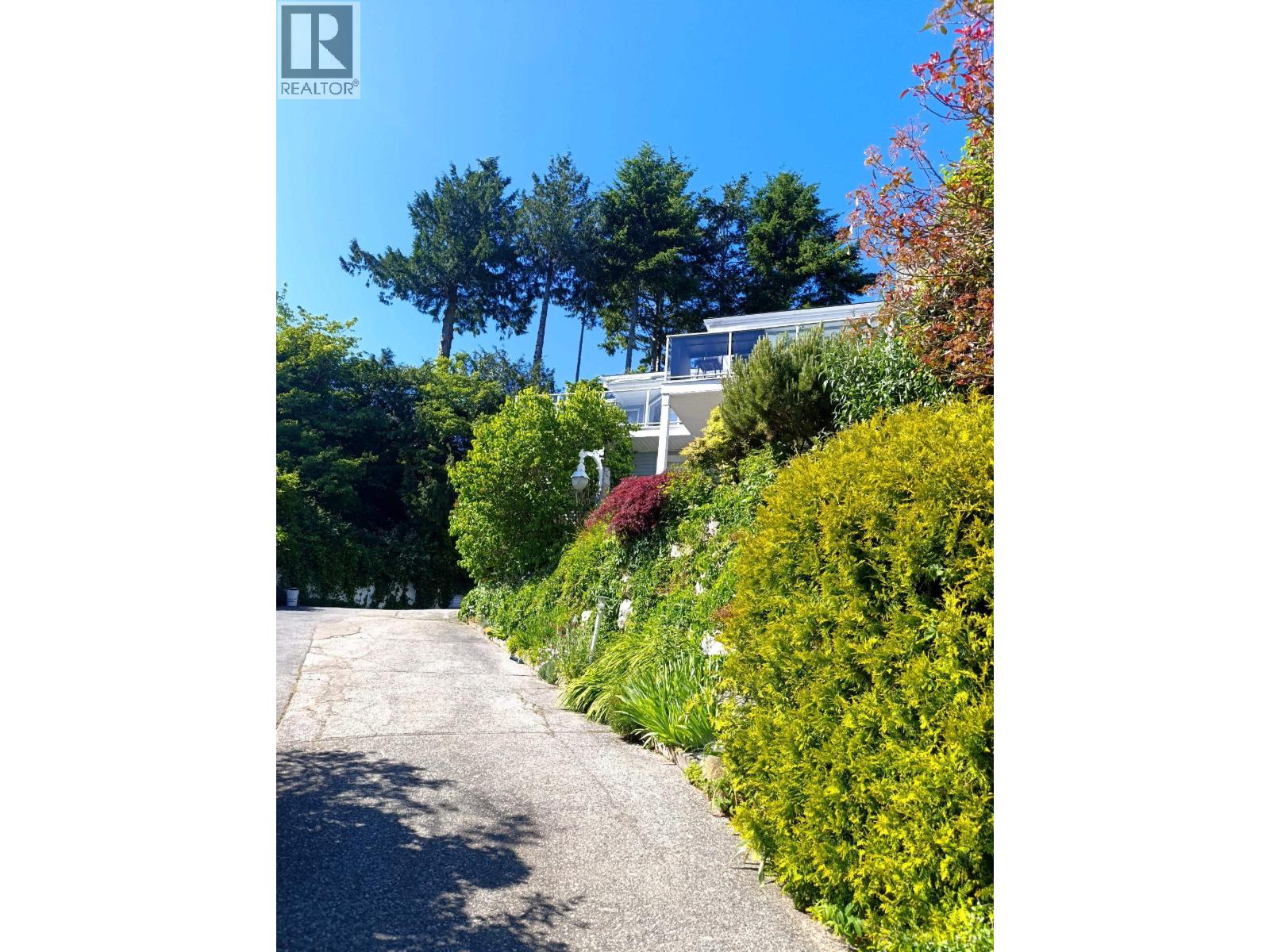 4723 Hotel Lake Road, Pender Harbour, British Columbia  V0N 1S1 - Photo 4 - R3121632