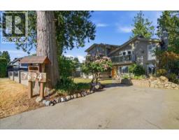 7694 BULLER AVENUE, Burnaby, British Columbia