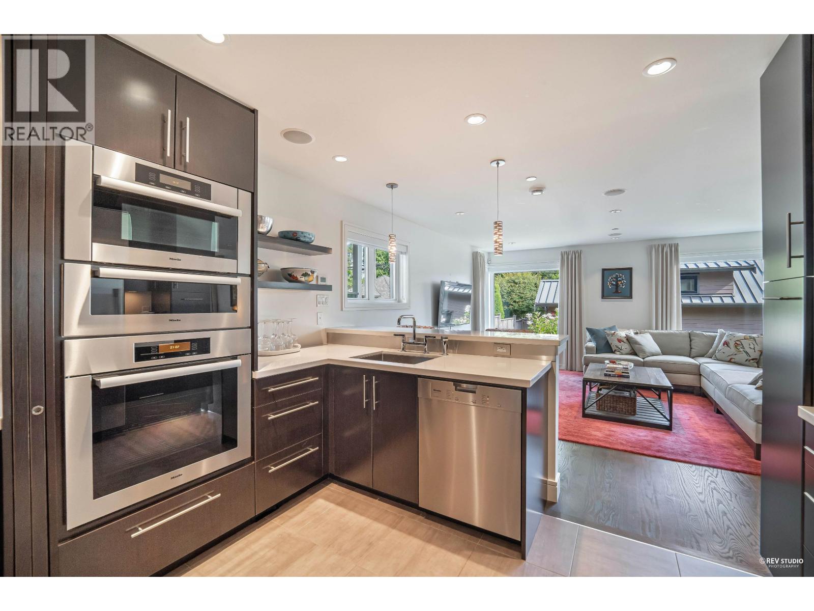 3853 W 14th Avenue, Vancouver, British Columbia  V6R 2X1 - Photo 14 - R3131355
