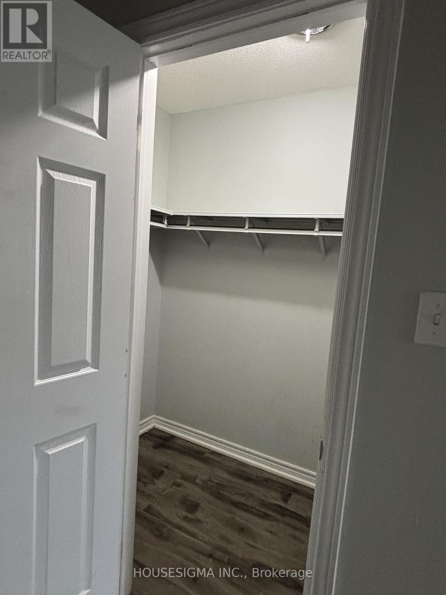 40 De Jong Street, Toronto, Ontario  M1P 0B9 - Photo 16 - E13234560