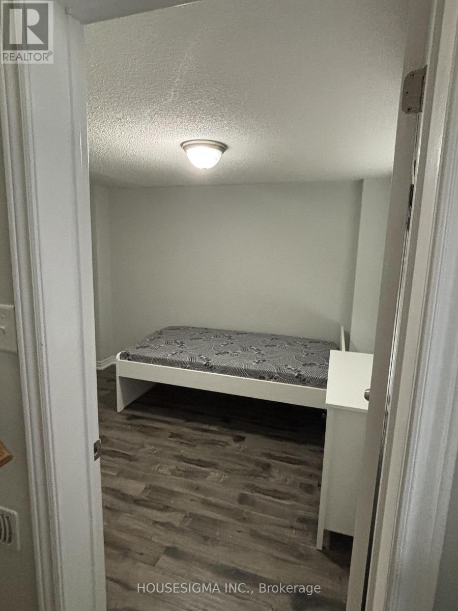 40 De Jong Street, Toronto, Ontario  M1P 0B9 - Photo 27 - E13234560