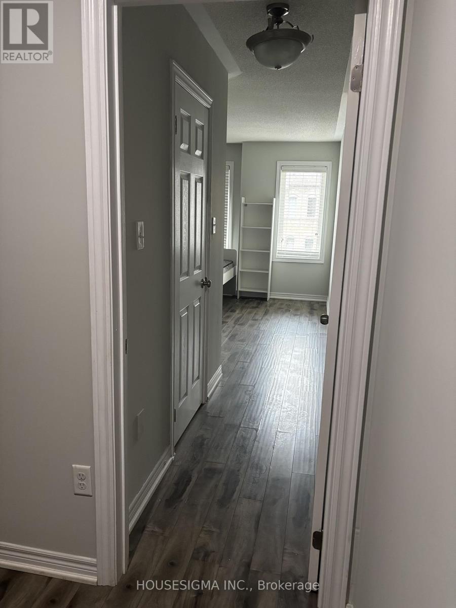 40 De Jong Street, Toronto, Ontario  M1P 0B9 - Photo 15 - E13234560