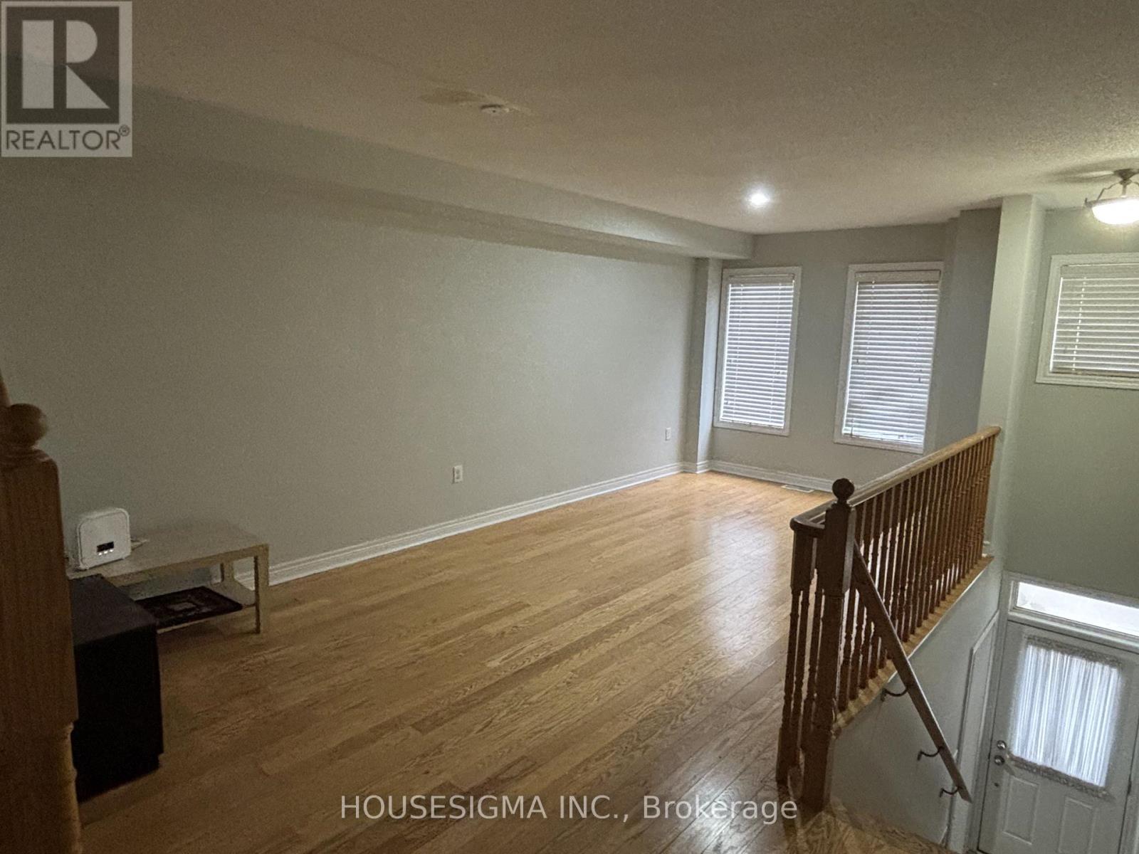 40 De Jong Street, Toronto, Ontario  M1P 0B9 - Photo 5 - E13234560