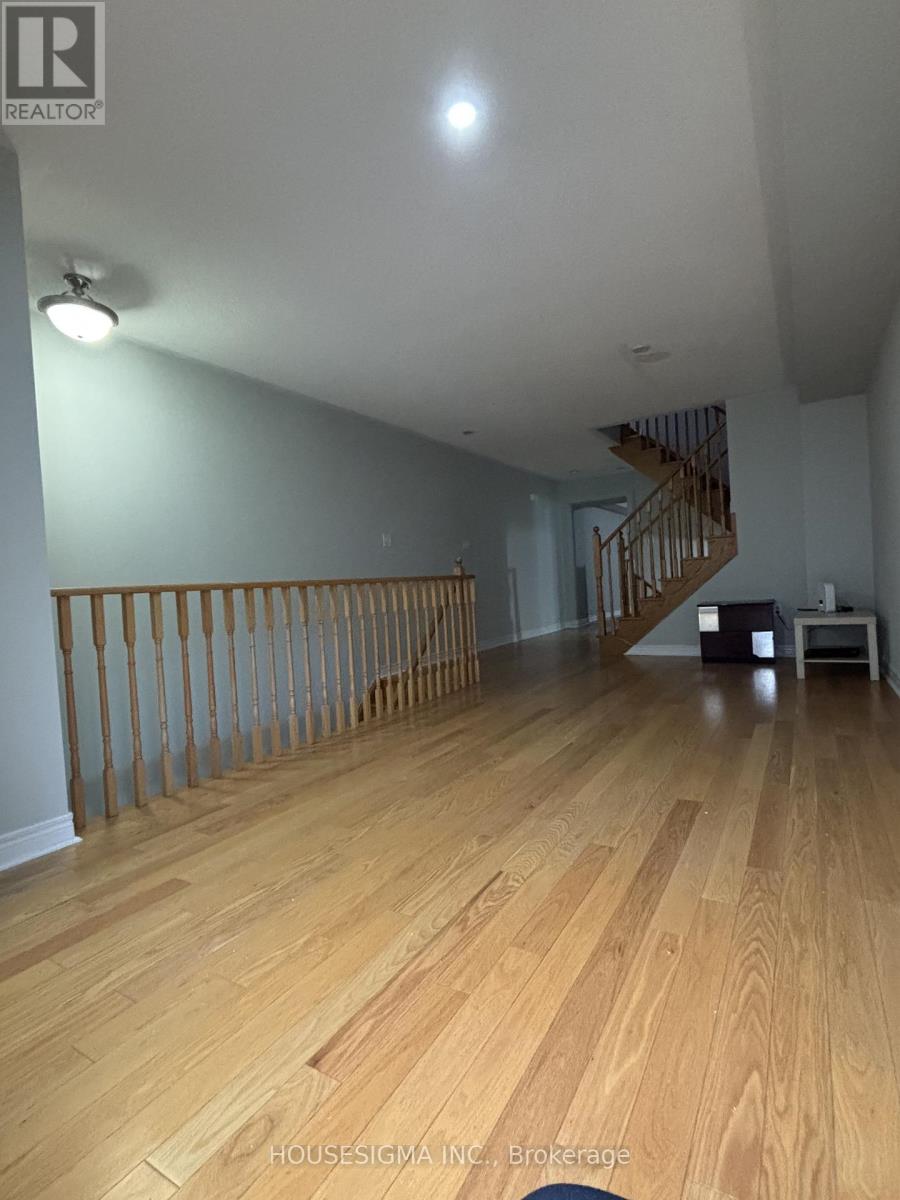 40 De Jong Street, Toronto, Ontario  M1P 0B9 - Photo 7 - E13234560