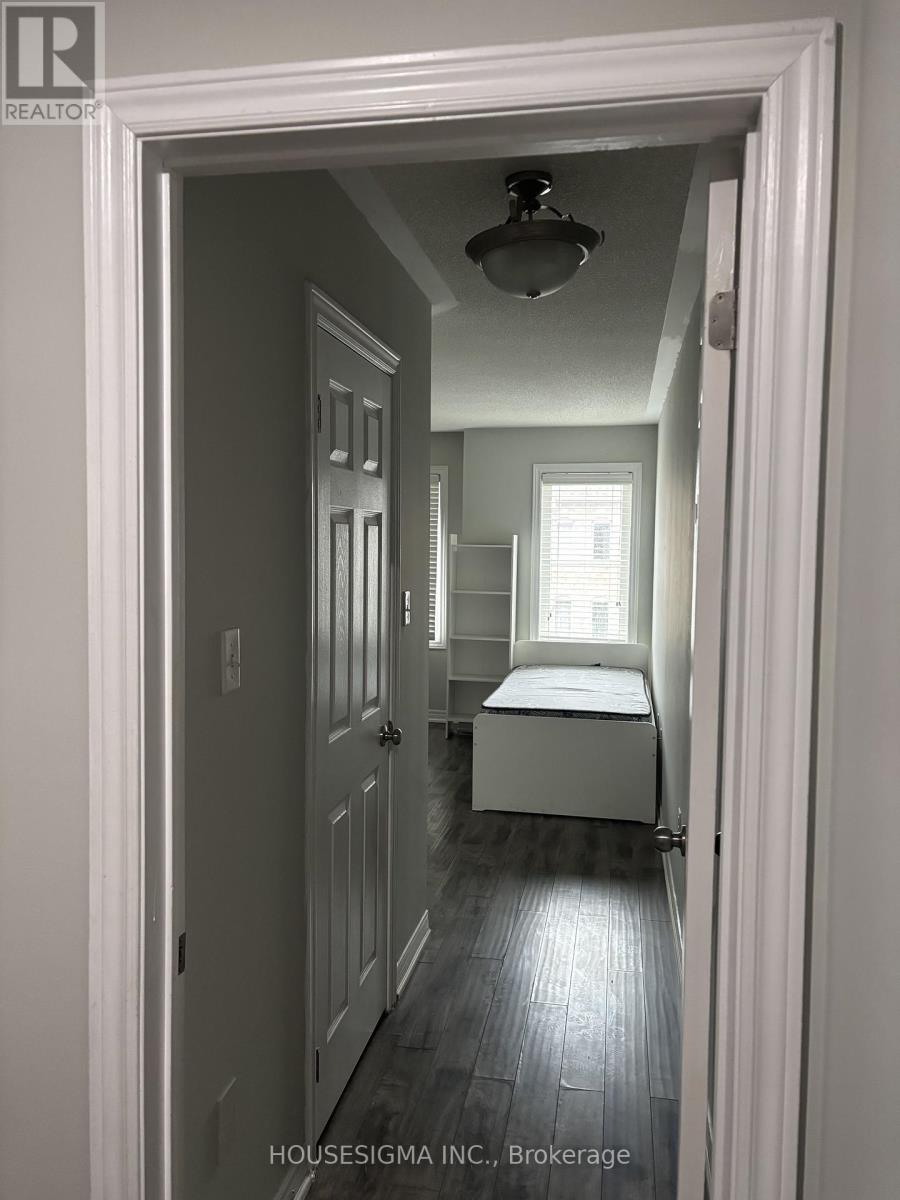 40 De Jong Street, Toronto, Ontario  M1P 0B9 - Photo 19 - E13234560