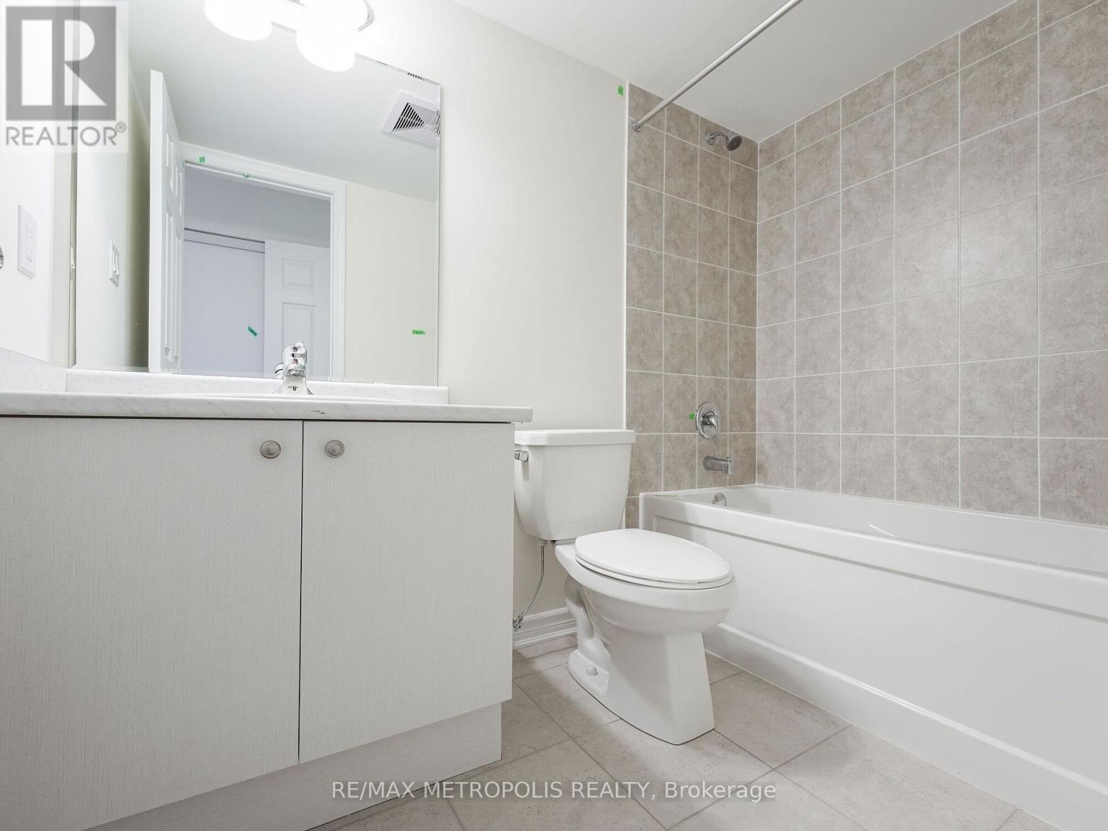 125 - 1081 Danforth Road, Toronto, Ontario  M1J 0B2 - Photo 31 - E13235584