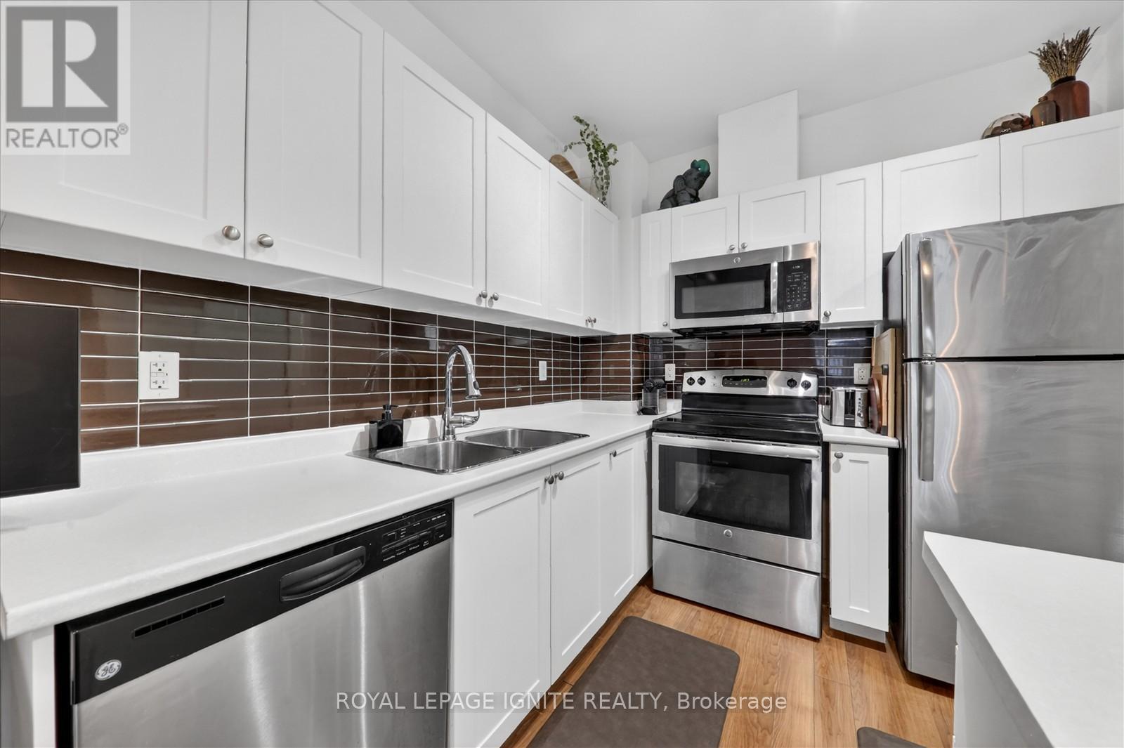 116 - 3560 St Clair Avenue E, Toronto, Ontario  M1K 0A9 - Photo 12 - E13235652