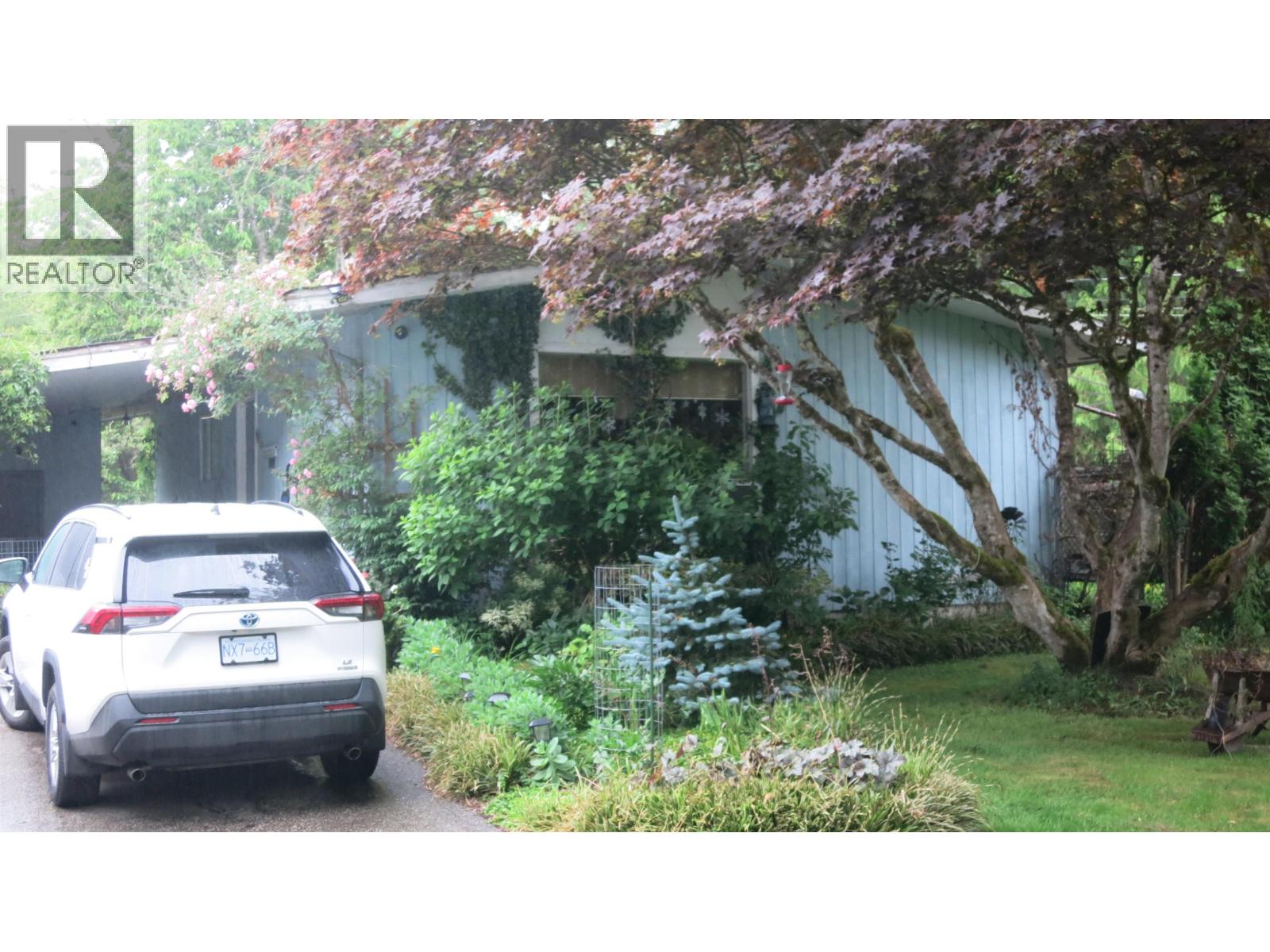 11709 248 Street, Maple Ridge, British Columbia  V4R 1H6 - Photo 2 - R3131674