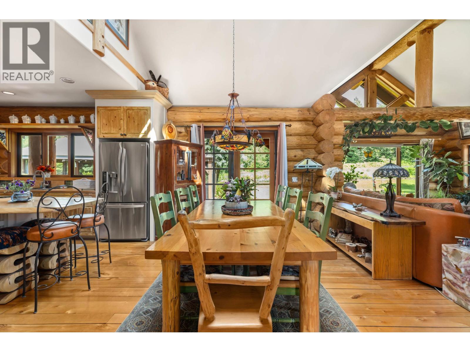 7744 Owl Ridge Road, Mount Currie, British Columbia  V0N 2K0 - Photo 10 - R3131705