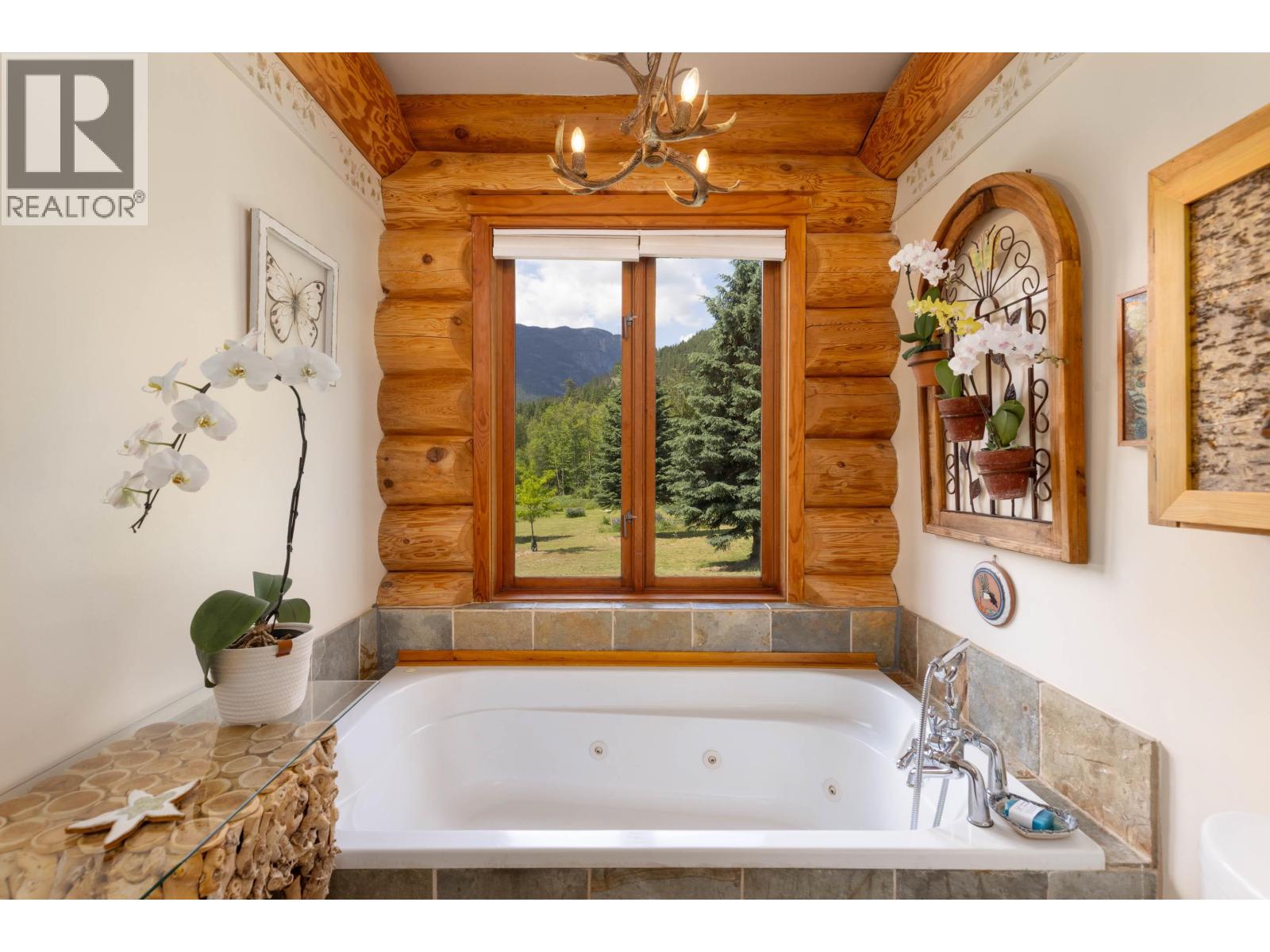 7744 Owl Ridge Road, Mount Currie, British Columbia  V0N 2K0 - Photo 16 - R3131705