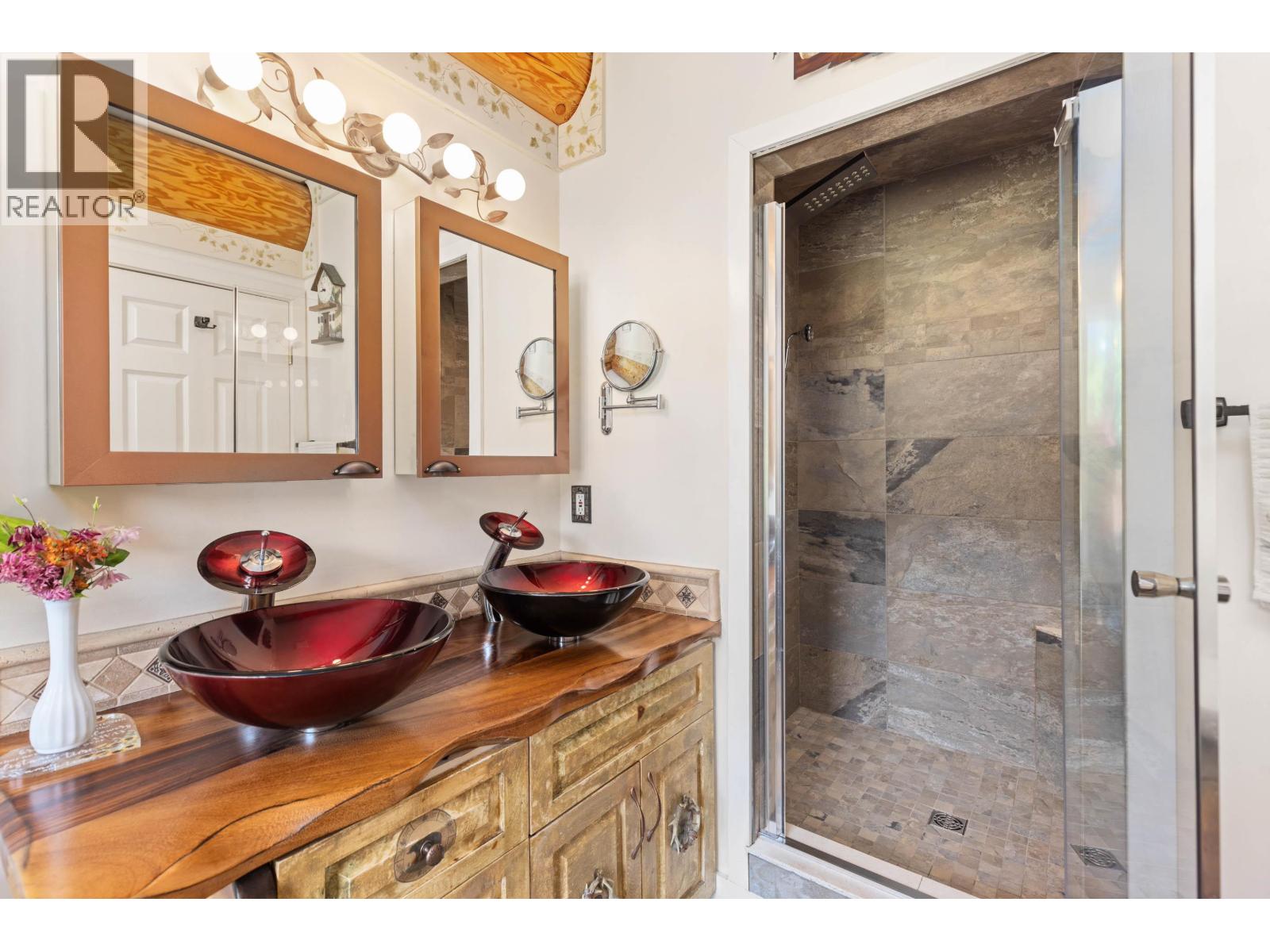 7744 Owl Ridge Road, Mount Currie, British Columbia  V0N 2K0 - Photo 17 - R3131705