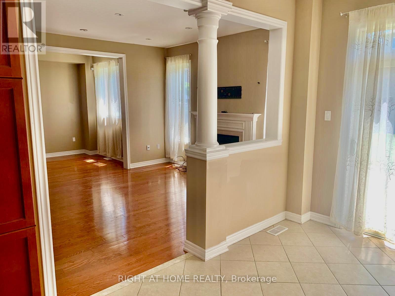 2374 North Ridge Trail, Oakville, Ontario  L6H 0B1 - Photo 9 - W13223452