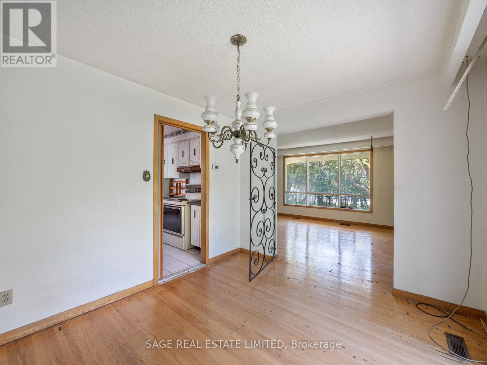 2 Johnson Street, Markham, Ontario  L3T 2N7 - Photo 13 - N13235732