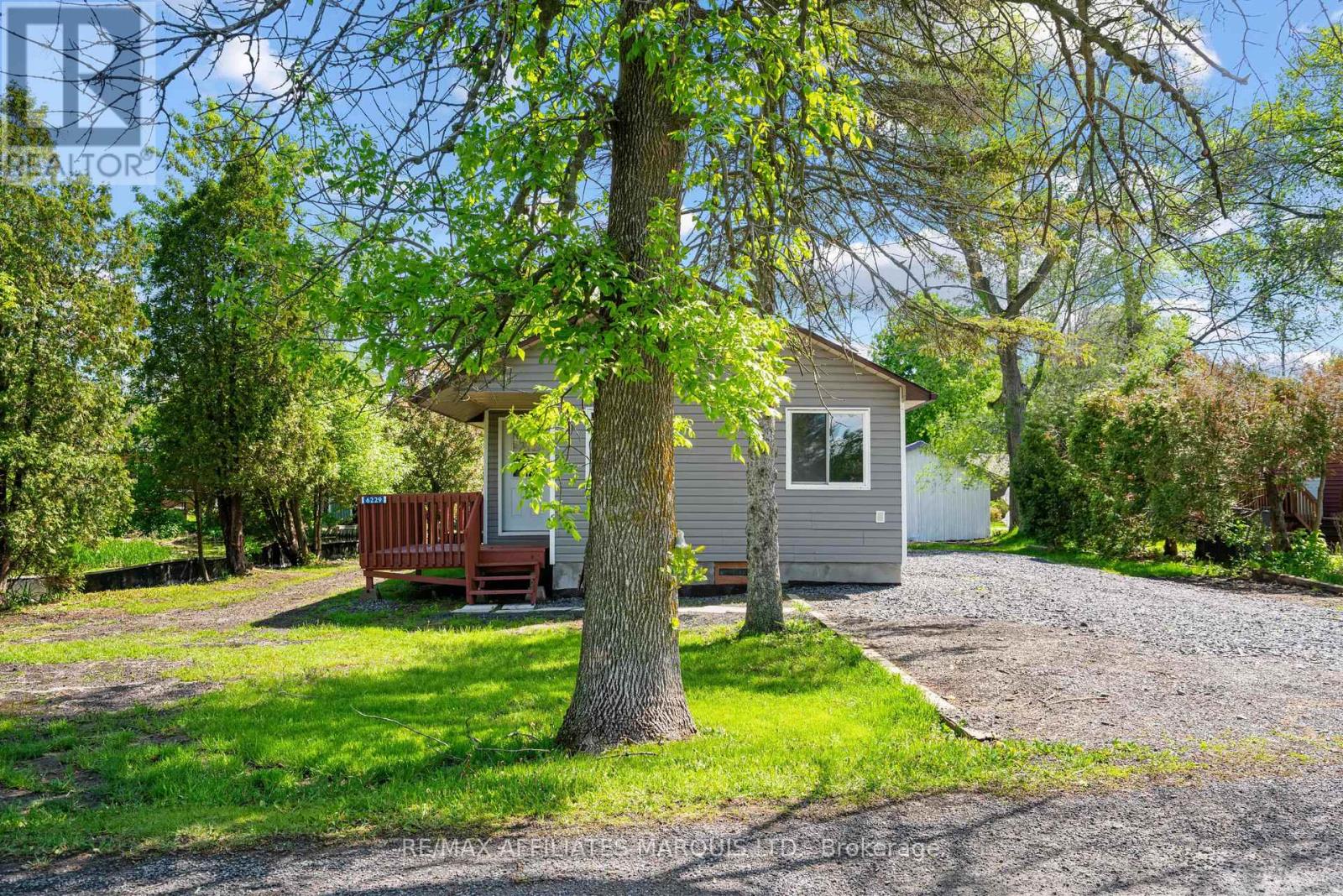 6229 67th Avenue, South Glengarry, Ontario  K0C 1N0 - Photo 3 - X13235618